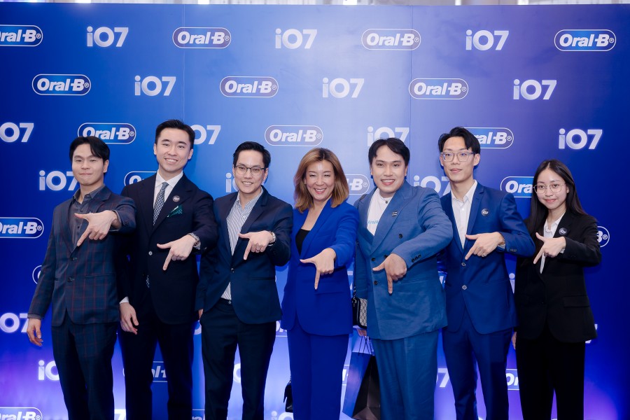 อวดฟันสวยแบบคนไฮเทค ด้วยไอเท็มใหม่ ‘Oral-B iO7’ New Era of Brushing ‘ออรัล บี’ เปิดตัวแปรงสีฟันไฟฟ้าใหม่ ชูนวัตกรรม “ทำความสะอาดหมดจด อ่อนโยน แบบมืออาชีพ” ด้วยเทคโนโลยีที่ดีที่สุด