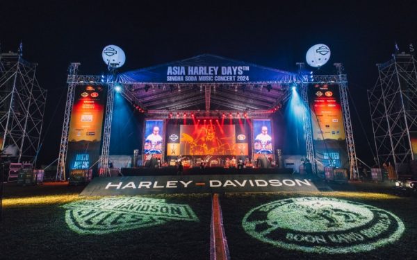 Harley-Davidson® สร้างความยิ่งใหญ่อีกครั้ง ในเทศกาล Asia Harley Days™ ครั้งที่ 3 ณ สิงห์ปาร์ค จังหวัดเชียงราย การกลับมาอีกครั้งของเทศกาลมอเตอร์ไซค์และดนตรีสุดยิ่งใหญ่ Asia Harley Days™ 2024 ร่วมกับ Singha Soda Music Concert ที่รวมเหล่านักขับขี่และแฟน ๆ กว่า 4,000 คน มาร่วมกันปลดปล่อยความมันส์