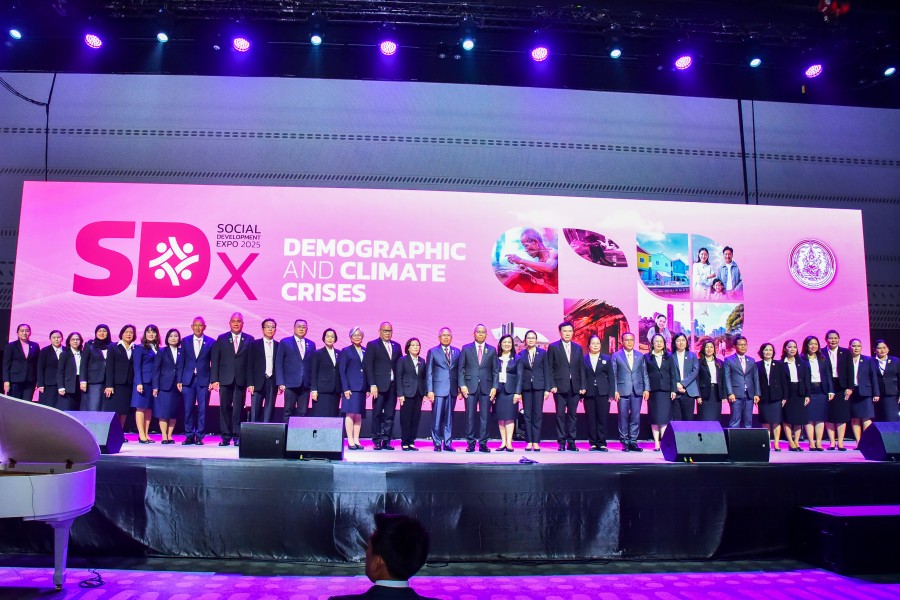 พม. จัดงาน SDx 2025 ดึงเครือข่ายระดับประเทศ-นานาชาติ ช่วยกลุ่มเปราะบาง-ประชาชน เตรียมรับมือพร้อมหาทางออก เมื่อโลกเผชิญวิกฤตซ้อนวิกฤต : โครงสร้างประชากรและสภาพภูมิอากาศ