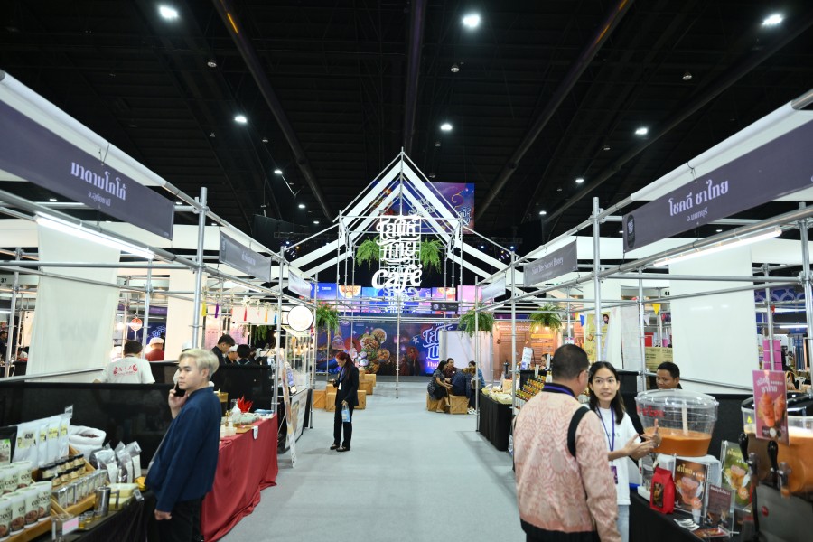 ‘ดีพร้อม’ ปิดฉาก ‘มหกรรมดีพร้อมเสน่ห์ไทย: Thai Vibe by DIPROM’ อย่างสวยงาม ตอกย้ำพลังซอฟต์พาวเวอร์อาหารและแฟชั่นไทย ดึงคนร่วมงานล้นหลาม สร้างมูลค่าเศรษฐกิจกว่า 330 ล้านบาท