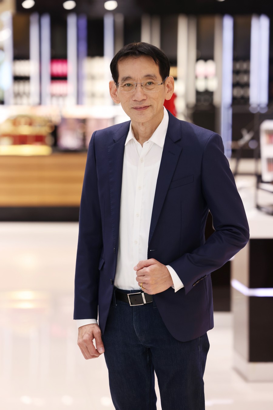 บอสใหญ่ อนันต์ ตันติปัญญาคุณ แห่งห้างโรบินสัน ในเครือเซ็นทรัล รีเทล ตอกย้ำการเป็นเดสติเนชันที่สร้างความสุขในทุก ๆ วันของชีวิต เปิดแคมเปญใหญ่ต้อนรับปีใหม่ “ROBINSON SEASON OF GIVING” (โรบินสัน ซีซั่น ออฟ กิฟวิ่ง)